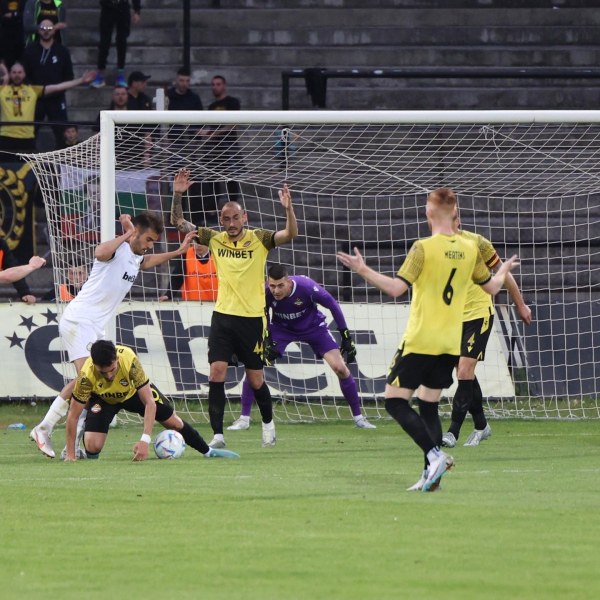 Ботев загуби с 0:1 гостуването си на Славия в София