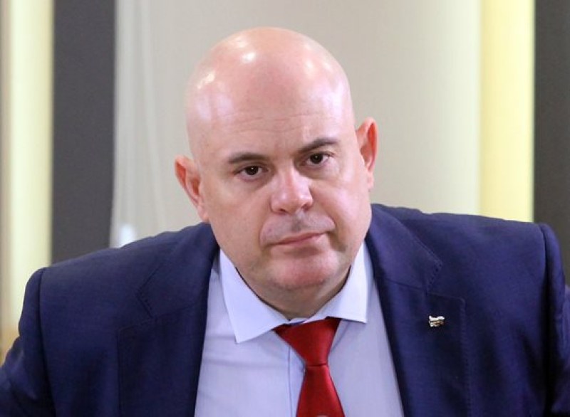 Иван Гешев се прибира от САЩ