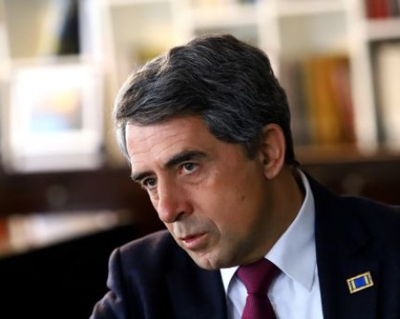 Плевнелиев: ПП-ДБ са притиснати до стената от собствените си тези