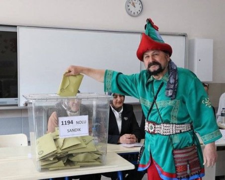 Приключиха изборите в Турция! Висока избирателна активност и атрактивни гласоподаватели