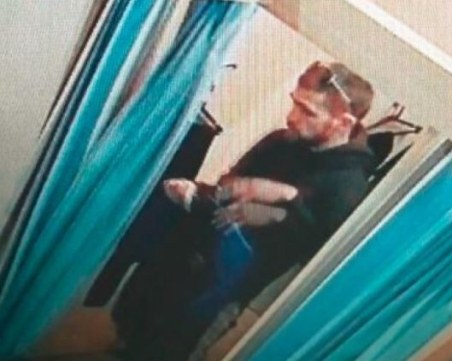 Младеж задигна ловко суитшърт  от магазин в Стара Загора