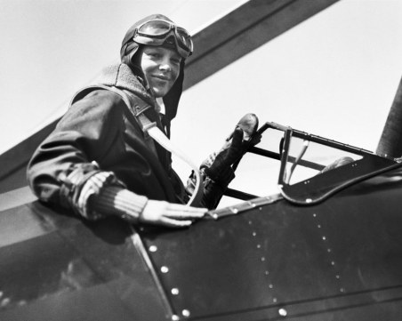 На този ден: Първият самостоятелен полет на жена над Атлантическия океан