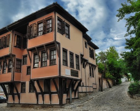 Нови неразбории с ремонта на „Ламартин