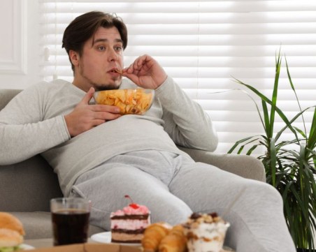 Редовното преяждане е в резултат на промени в мозъка