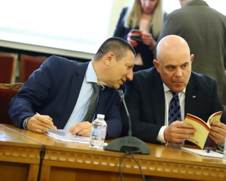 Сарафов даде Гешев на прокурор