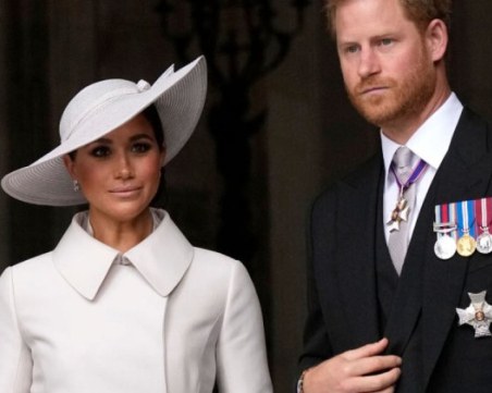 Хари и Меган едвам не катастрофираха след гонка с папараци