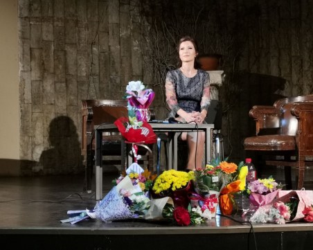 Пловдивчанка вдъхва вяра със стихотворения