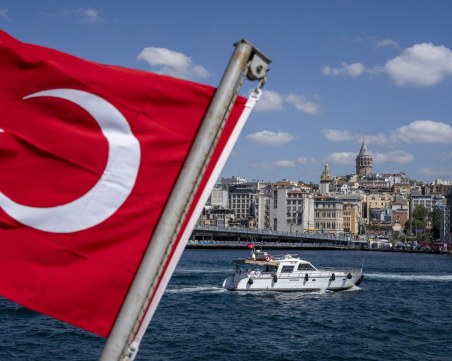 Въведоха нови изисквания за пътуване в Турция