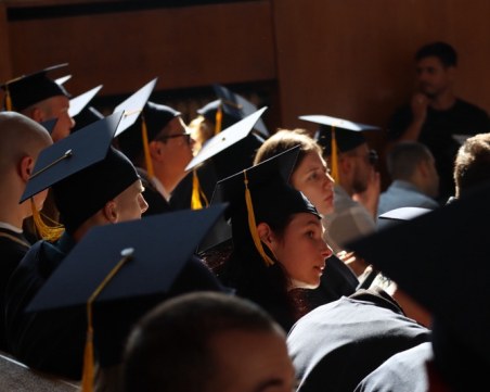 Кои специалности се реализират най-добре?