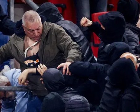 Драма на полуфиналите в Лигата на Конференциите: Фен получи инфаркт, бой в Нидерландия