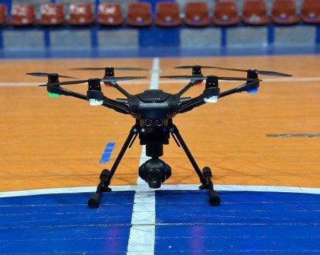 Дронове, куче робот, мултикоптери ще се „борят” срещу кибер заплахи в Пловдив