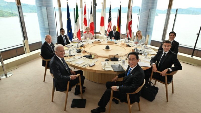 Групата на седемте водещи демократични сили (Г-7) пое ангажимент за