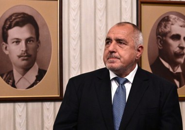 Румен Радев обяви че от ГЕРБ СДС ще върнат първия мандат