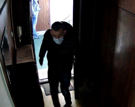 Крадци задигнаха спестяванията на дете