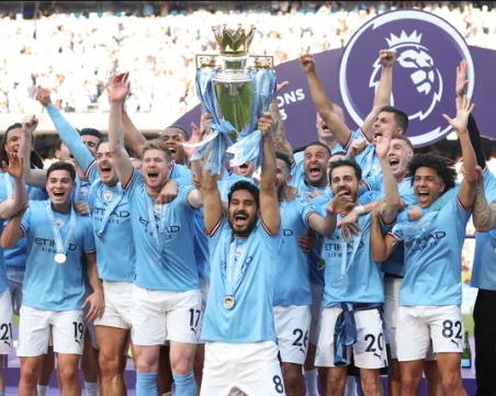 Манчестър Сити вдигна шампионската титла на Англия за трети пореден сезон