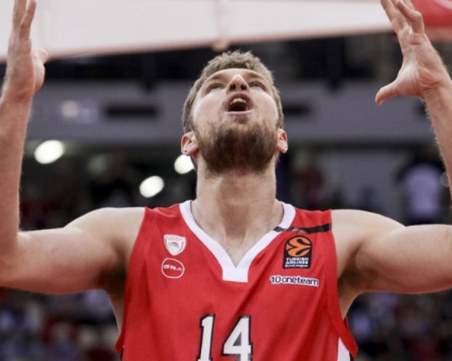 Малко не стигна на феноменален Везенков и Олимпиакос да вдигнат Евролигата