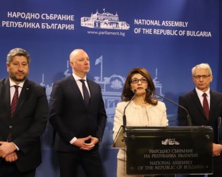 Политолог: Ротационно правителство ще превърне премиера в секретарка