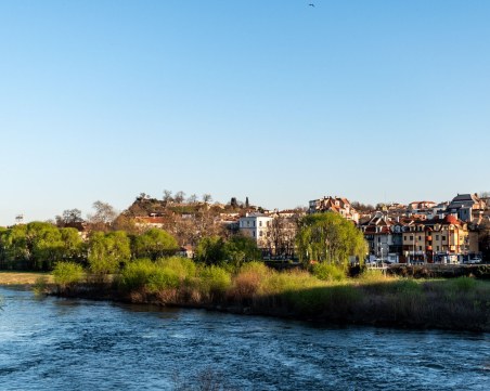 Слънчево време с температури до 26 градуса в Пловдив