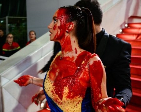 Украинка се заля с 