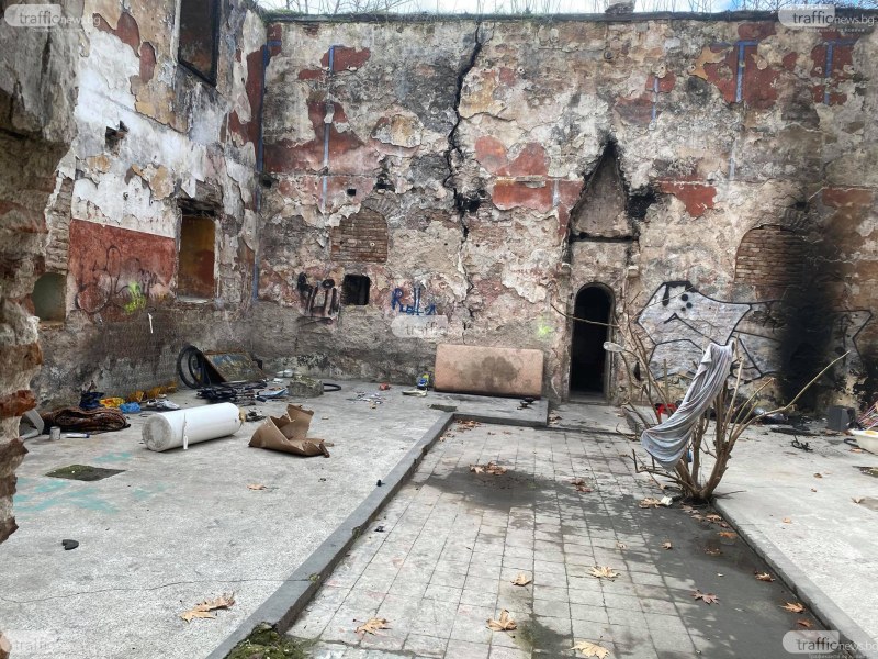 Проектът за реставрация на баня „Орта мезар” затъна в административна каша