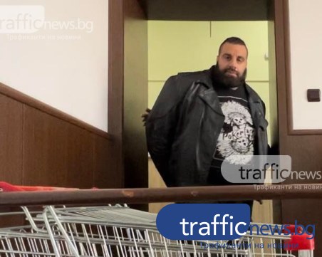 Чеченеца по примера на Емили - иска на свобода и обжалва ареста си