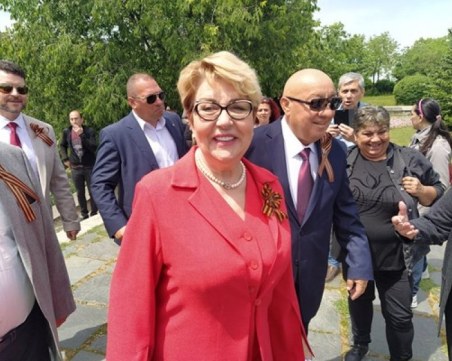 Митрофанова: Извън политическата ситуация руският и българският народ говорят един език