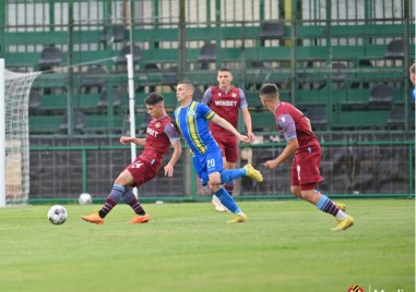 Дублиращият отбор на Ботев Пловдив загуби с 1 3 от Крумовград