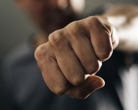 Двама се сбиха на бул. „Цар Борис III Обединител