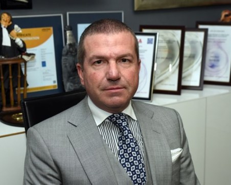 Менко Менков: Задават на Борисов едни и същи въпроси от години