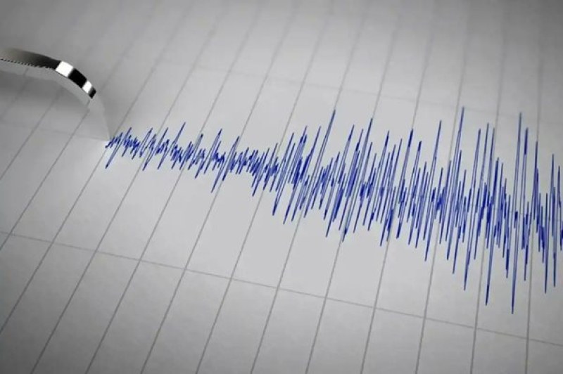 Земетресение с магнитуд 6.2 разтърси Токио