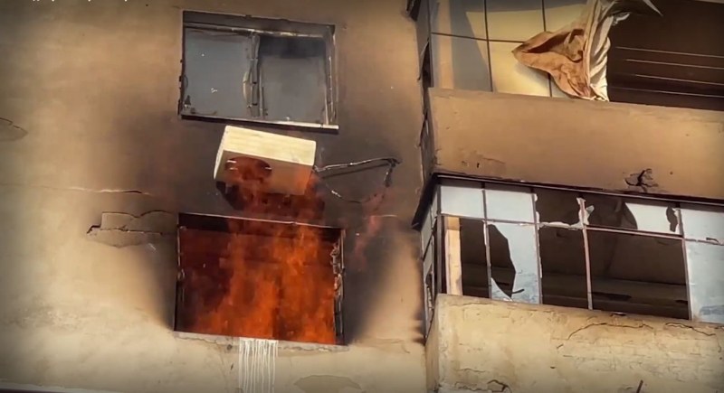 Детска игра с огън предизвика пожар в бивша училищна сграда във Видинско