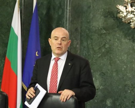 Главният прокурор иска тълкуване на разпоредбата за мандата и функциите на ВСС