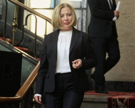 Надежда Йорданова: Отговорността на партиите в парламента стана още по-голяма