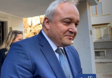Служебният вътрешен министър Иван Демерджиев е подал сигнал срещу редовния