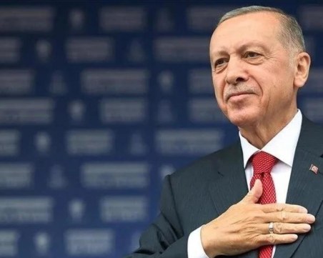 Ердоган: Ще върнем един милион сирийци за една година