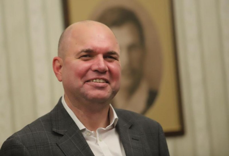 Владислав Панев: Президентът не иска редовно правителство