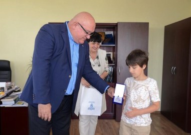 9 годишният Иван от Видин постигнал максимален резултат на тест за интелигентност