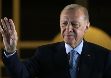 Висшата избирателна комисия на Турция официално обяви президента Реджеп Тайип