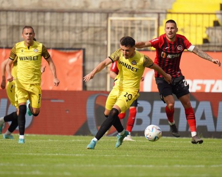 Ботев с първа победа от месец, 