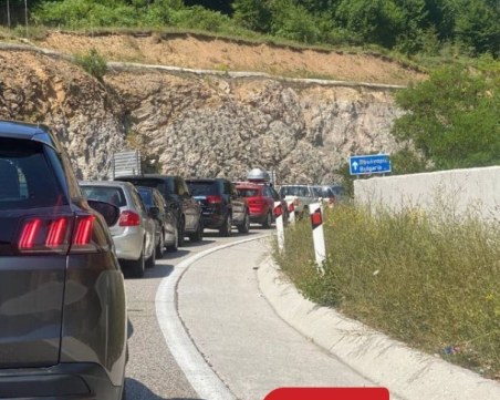 Километрична опашка на ГКПП 