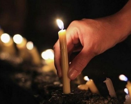 Черешова задушница е, молим се за починалите ни близки