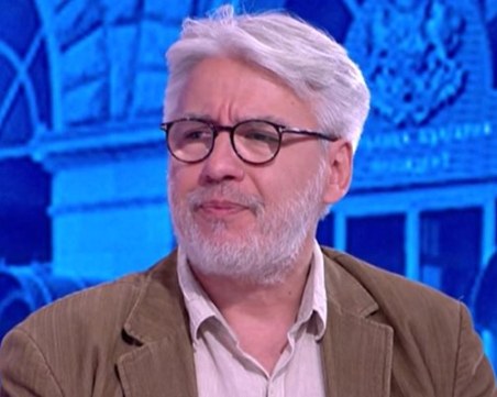 Политолог за „Денков-Габриел