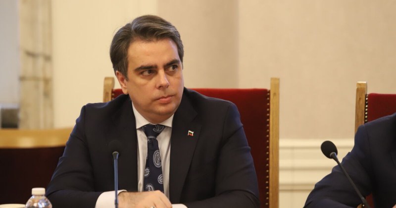 Василев няма да е вицепремиер - последна промяна в правителството