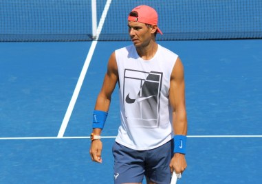 Носителят на трофея от Ролан Гарос Рафаел Надал който тази