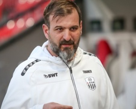 Спрягат австриец за нов треньор на Ботев