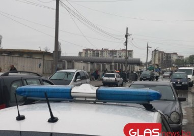 Маскирани полицаи от Хасково арестуваха 14 души при акция в