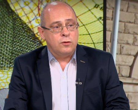 Лазаров: Предлагаме всички пенсии да бъдат увеличени с 12% от 1 юли