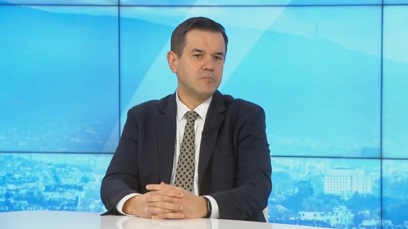 Икономическият министър: Намалихме двойно инфлацията, ще е под 10% за май
