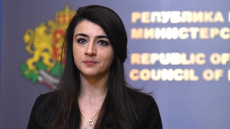Лена Бориславова: Ще има редовен кабинет, въпреки атаките от президента и ДАНС