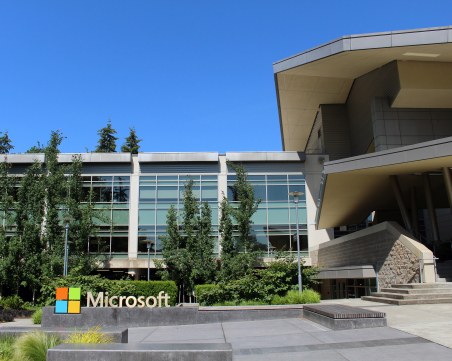 САЩ глоби Microsoft с 20 млн. долара